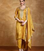 Women Floral Embroidered Kurta with Trousers & Dupatta