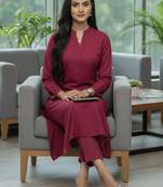 Women Regular Kurta with Trousers