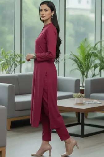 Women Regular Kurta with Trousers