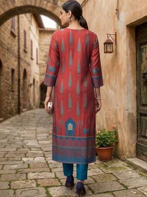 Women Ethnic Motifs Printed Regular Chanderi Silk Kurta with Trousers 5