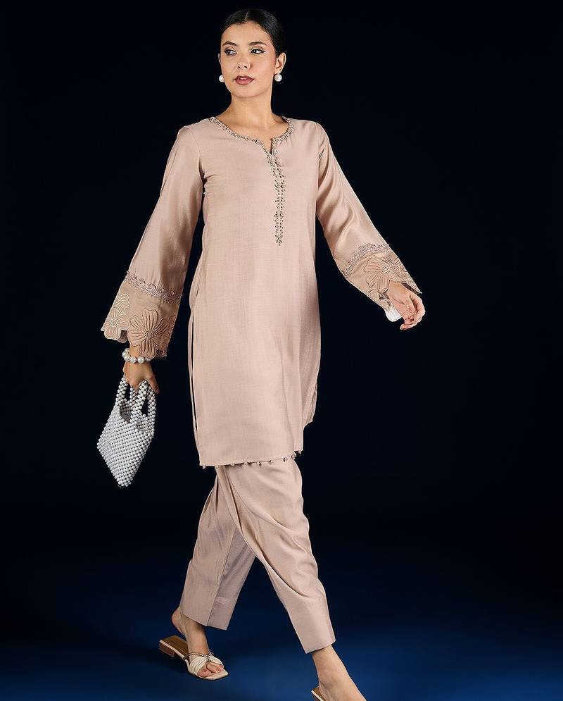 Women Solid Kurti with Trousers