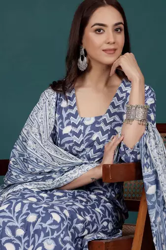 Floral Printed V-Neck Pure Cotton Straight Kurta With Trousers & Dupatta