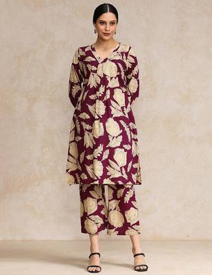 Women Floral Printed Regular Pure Cotton Kurta Set 2