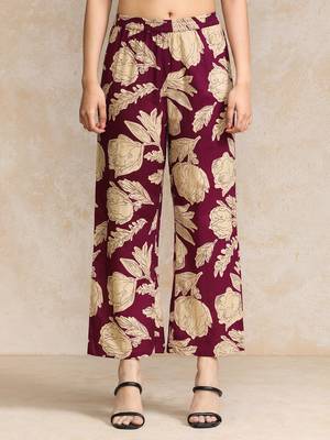 Women Floral Printed Regular Pure Cotton Kurta Set 7