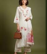 Women Floral Embroidered Regular Thread Work Pure Cotton Kurta with Trousers & With Dupatta