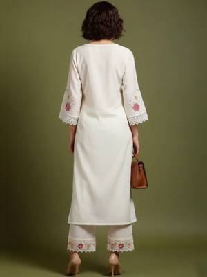Women Floral Embroidered Regular Thread Work Pure Cotton Kurta with Trousers & With Dupatta 2