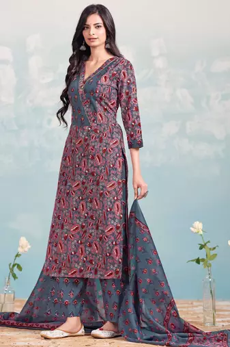 Women Floral Printed Regular Kurta with Trousers & With Dupatta