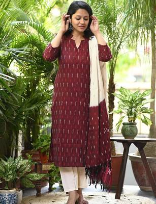 Beautiful maroon pochampally ikkat handloom cotton straight kurta set with dupatta 2
