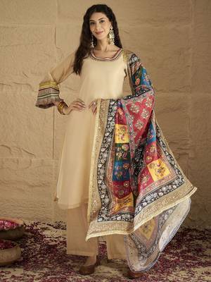 Yoke Design Round Neck Straight Kurta With Palazzos And Dupatta 2