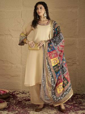 Yoke Design Round Neck Straight Kurta With Palazzos And Dupatta 1