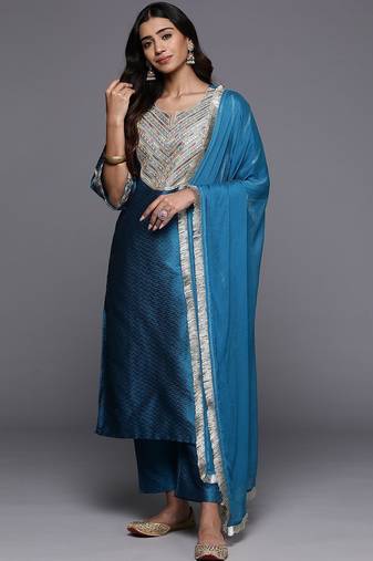 Ethnic Motifs Embroidered Regular Sequinned Kurta with Trousers & Dupatta