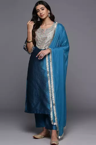 Ethnic Motifs Embroidered Regular Sequinned Kurta with Trousers & Dupatta