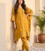 Ethnic Motifs Printed Regular Kurta with Trousers