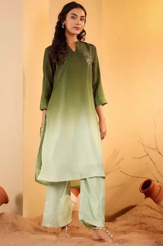 Green Ombre Dyed Mandarin Collar Sequinned Kurta With Trouser