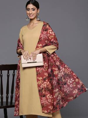 Regular Silk Crepe Kurta with Trousers & Dupatta 1