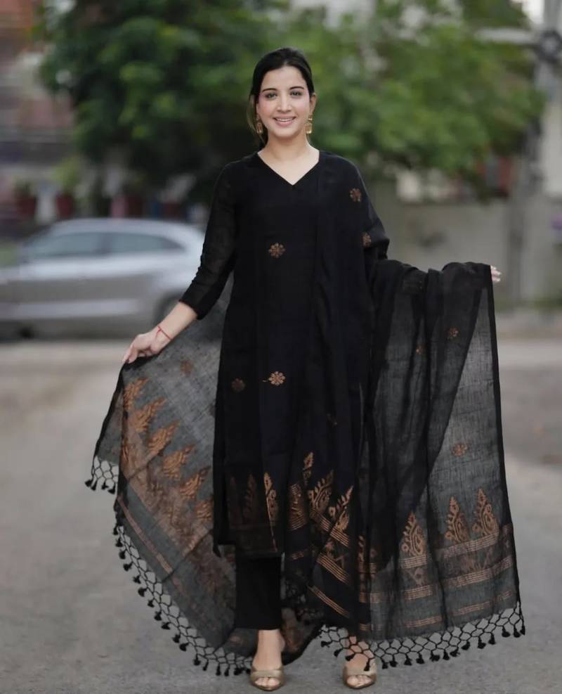 Beautiful black handwoven jamdani cotton straight kurta pant with tassel dupatta set