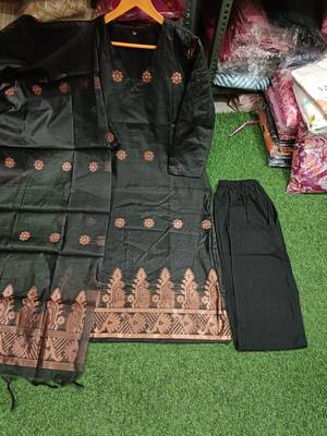 Beautiful black handwoven jamdani cotton straight kurta pant with tassel dupatta set 5