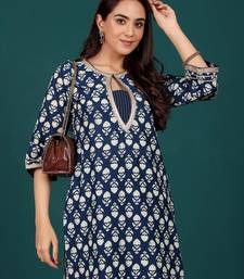 women ethnic motifs printed regular  cotton kurta with trousers & with dupatta