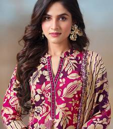 Women Floral Printed Regular Mirror Work Kurta with Trousers & With Dupatta