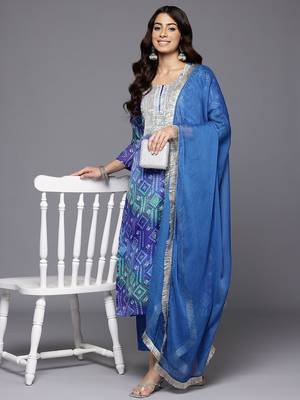 Bandhani Embroidered Sequinned Silk Georgette Republic Day Kurta With Trousers & Dupatta 8
