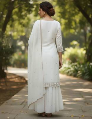Women Ethnic Motifs Embroidered Regular Thread Work Kurta with Sharara & With Dupatta 5