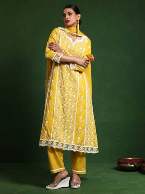 Women Floral Embroidered Regular Chikankari Pure Cotton Kurta with Trousers & With Dupatta 1