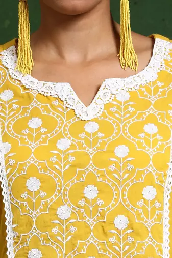 Women Floral Embroidered Regular Chikankari Pure Cotton Kurta with Trousers & With Dupatta