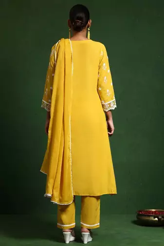 Women Floral Embroidered Regular Chikankari Pure Cotton Kurta with Trousers & With Dupatta