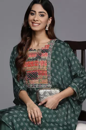 Embroidered Thread Work Pure Silk Fusion Kurta with Dhoti Pants