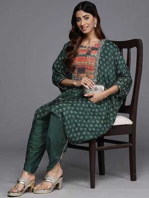Embroidered Thread Work Pure Silk Fusion Kurta with Dhoti Pants 7