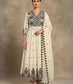 Women Ethnic Motifs Embroidered Empire Thread Work Pure Cotton Kurta with Trousers & With Dupatta