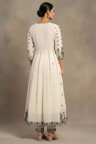 Women Ethnic Motifs Embroidered Empire Thread Work Pure Cotton Kurta with Trousers & With Dupatta