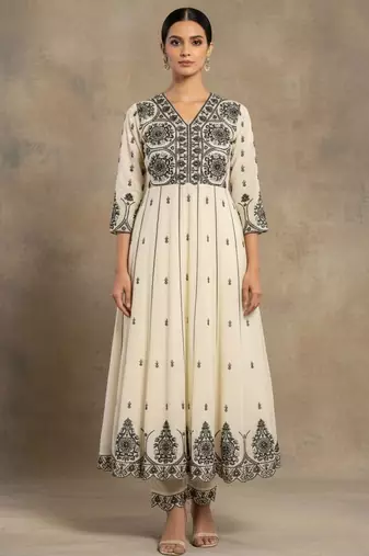 Women Ethnic Motifs Embroidered Empire Thread Work Pure Cotton Kurta with Trousers & With Dupatta