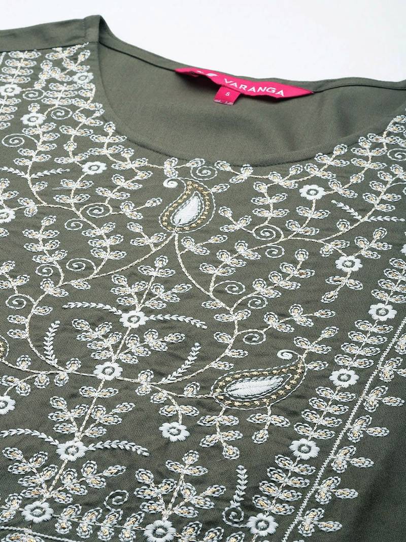 Ethnic Motif Thread Embroidered Kurta with Embroidered Trousers & Dupatta