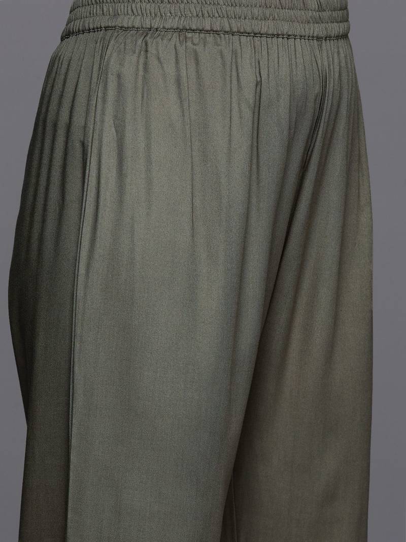 Ethnic Motif Thread Embroidered Kurta with Embroidered Trousers & Dupatta