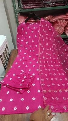 Beautiful rani pink bandhani print cotton straight kurta set 5