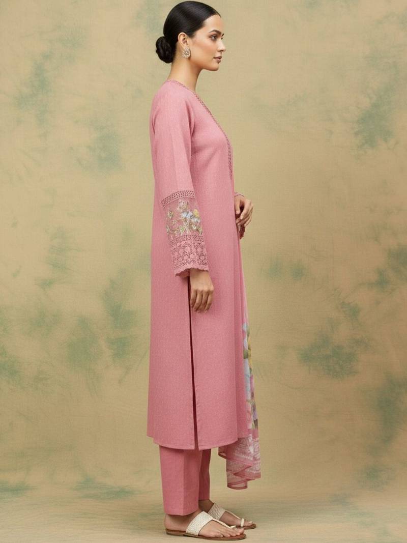 Women Floral Regular Thread Work Kurta with Trousers & With Dupatta
