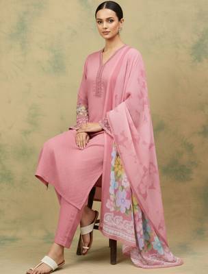 Women Floral Regular Thread Work Kurta with Trousers & With Dupatta 5