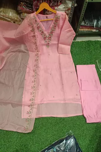 Beautiful pastel pink intricate floral embroidered kota doriya kurti pant suit set