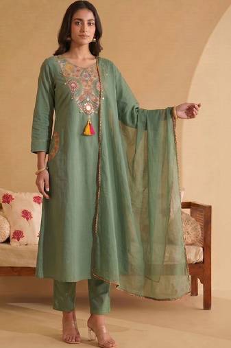 Women Ethnic Motifs Embroidered Regular Mirror Work Kurta with Trousers & With Dupatta