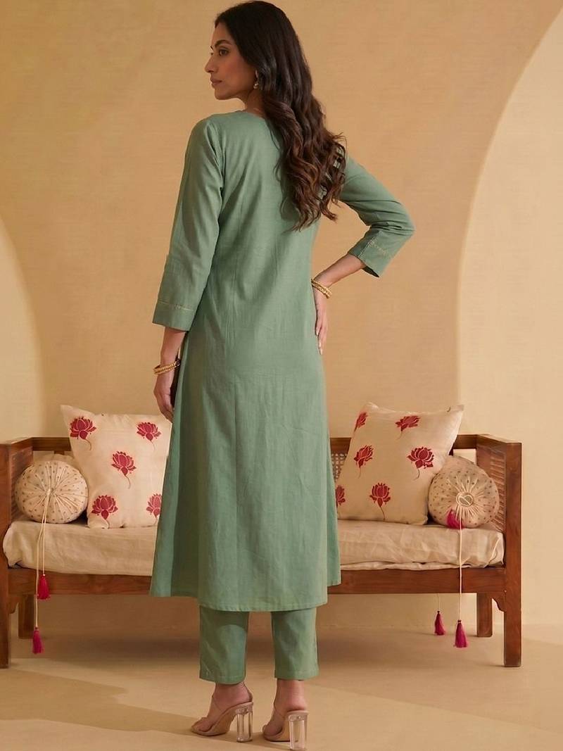 Women Ethnic Motifs Embroidered Regular Mirror Work Kurta with Trousers & With Dupatta