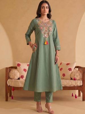 Women Ethnic Motifs Embroidered Regular Mirror Work Kurta with Trousers & With Dupatta 7