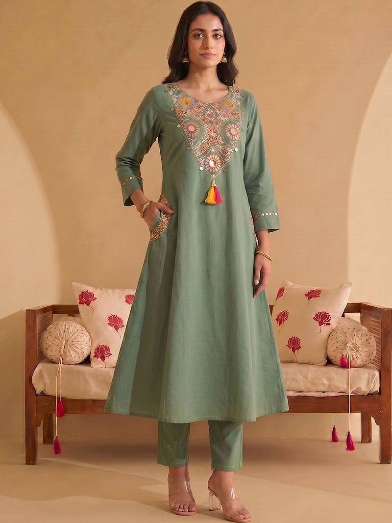 Women Ethnic Motifs Embroidered Regular Mirror Work Kurta with Trousers & With Dupatta