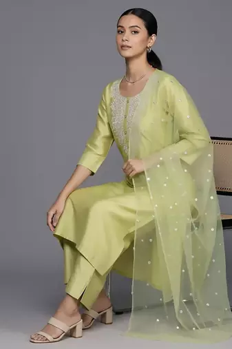 Women Ethnic Motifs Embroidered Regular Sequinned Chanderi Silk Kurta with Trousers & With Dupatta