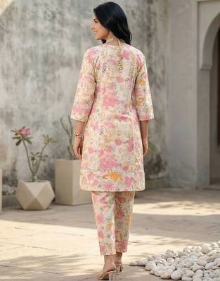 Floral Printed Pure Cotton Straight Kurta with Palazzos 4