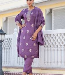 Regular Chanderi Silk Kurta with Trouser & Dupatta