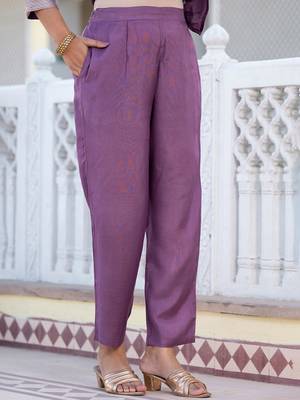 Regular Chanderi Silk Kurta with Trouser & Dupatta 3