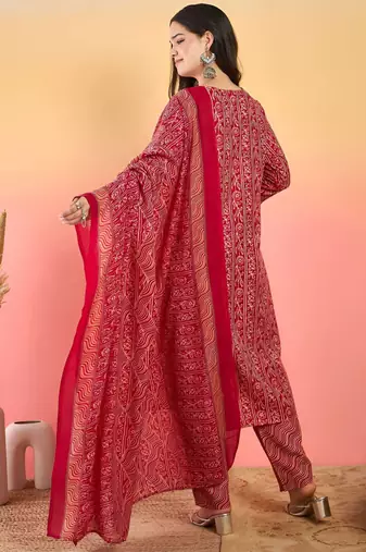 Women Ethnic Motifs Printed Kurta with Churidar & Dupatta