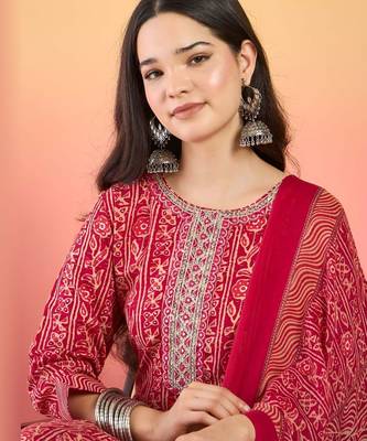 Women Ethnic Motifs Printed Kurta with Churidar & Dupatta 5