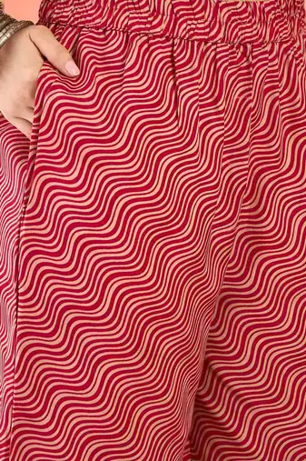 Women Ethnic Motifs Printed Kurta with Churidar & Dupatta